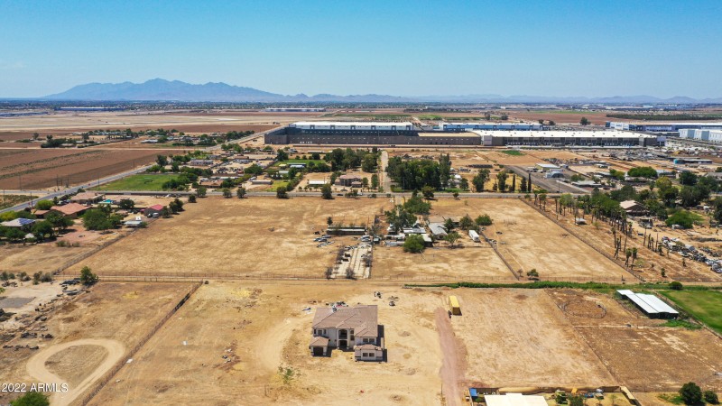 High Profile Neighbors!