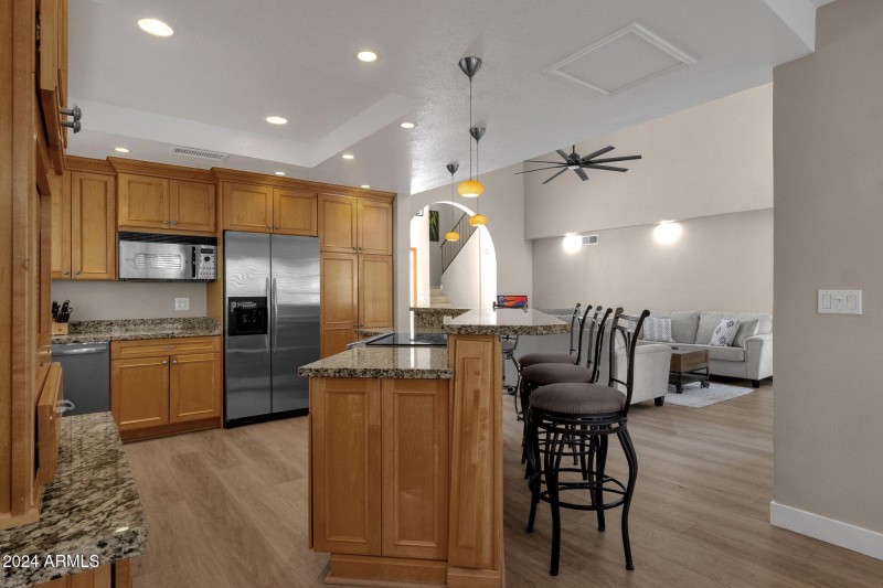 22-web-or-mls-15728-e-burro-dr