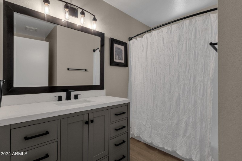 26-web-or-mls-15728-e-burro-dr