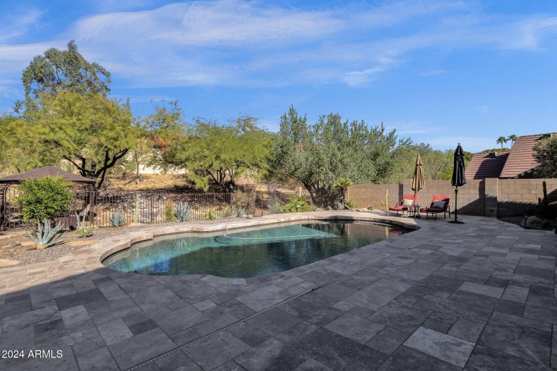 41-web-or-mls-15728-e-burro-dr