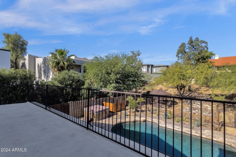 53-web-or-mls-15728-e-burro-dr