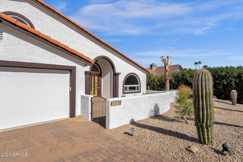 4-web-or-mls-15728-e-burro-dr