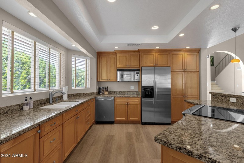 20-web-or-mls-15728-e-burro-dr