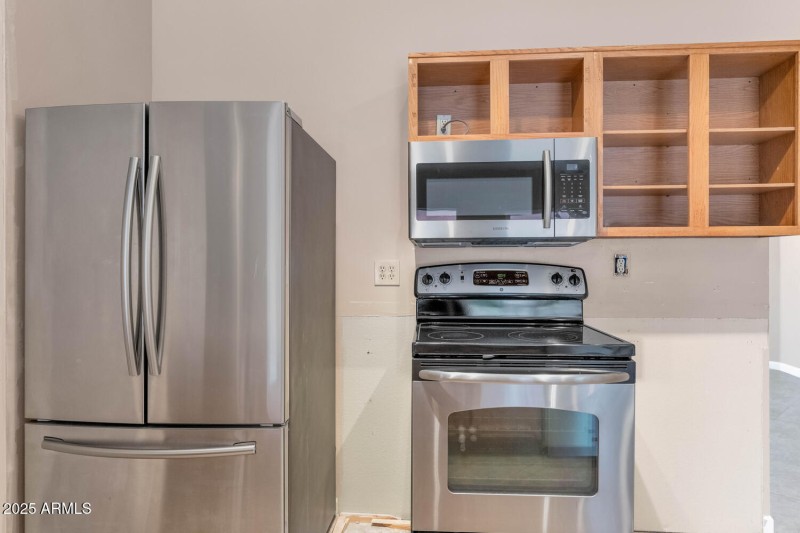 17309 E Rosita Dr-large-012-031-17309 E