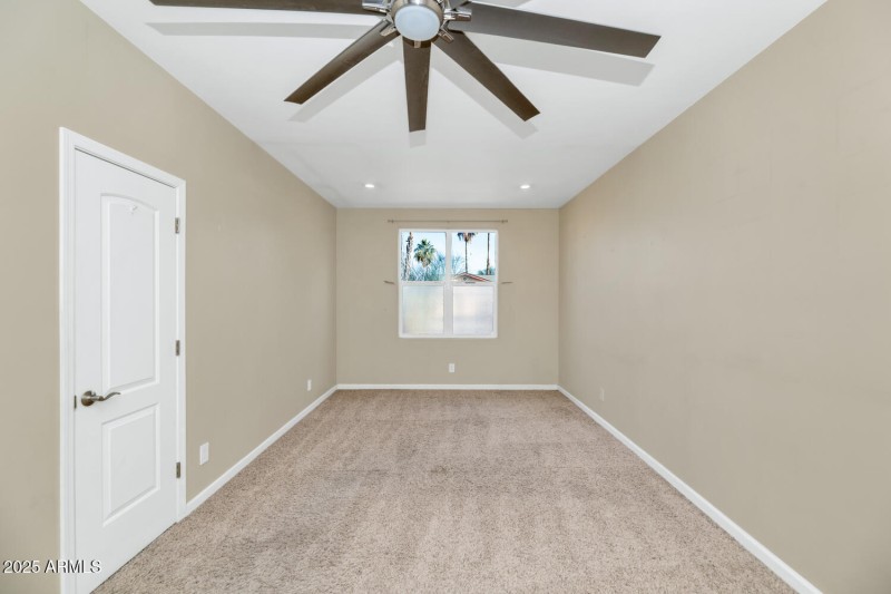 17309 E Rosita Dr-large-021-032-17309 E