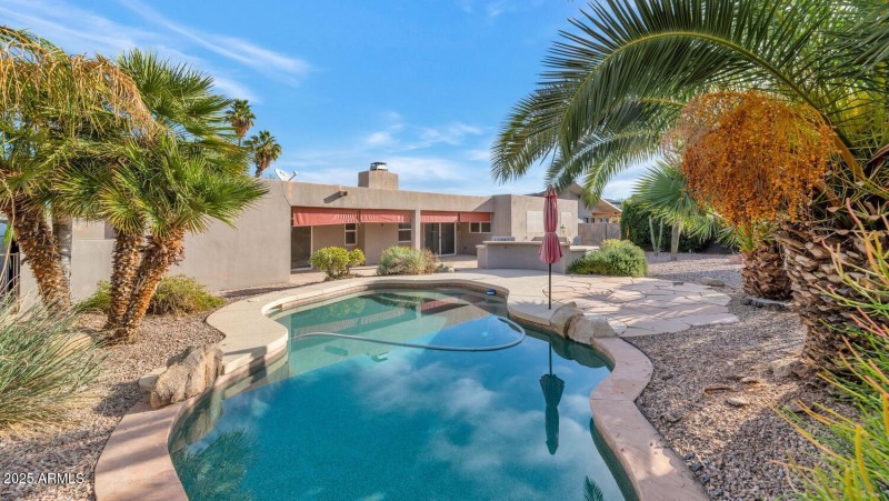 17309 E Rosita Dr-large-030-010-17309 E