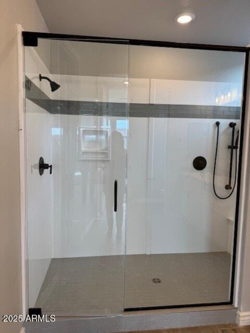 spa shower with body sprayer