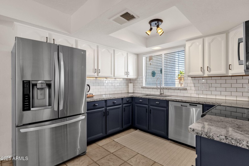 13-web-or-mls-16920-e-deerskin-dr