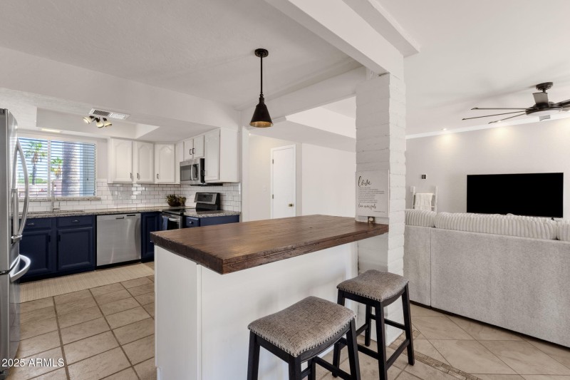 18-web-or-mls-16920-e-deerskin-dr