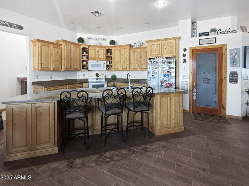 bd10eaef9e5e2972be59a232cc8ea9bfce6b2027