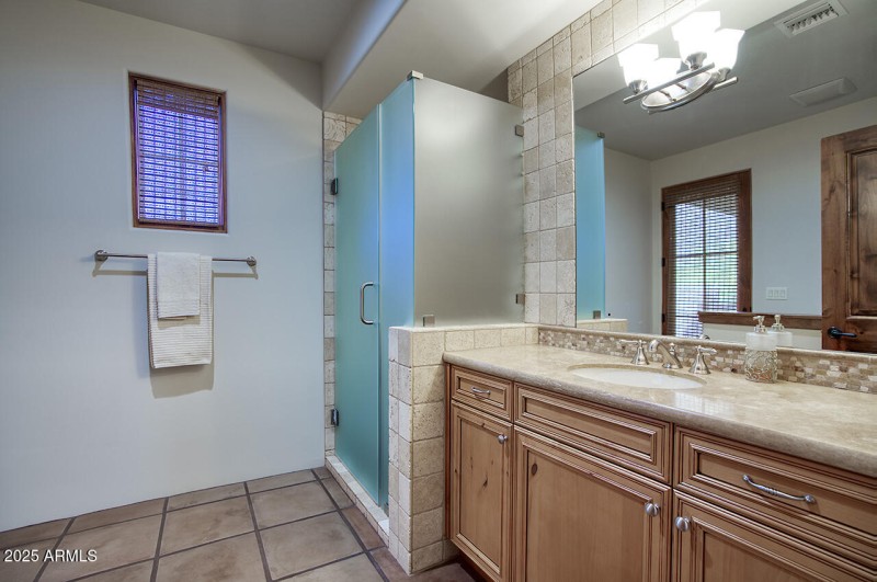 Second Guest House Bath