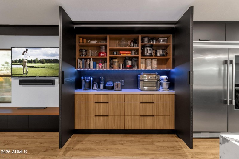 29-web-or-mls-16919-e-nicklaus-dr