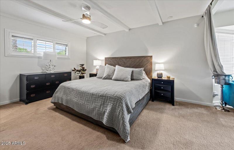 25-4721 E Calle Redonda 25