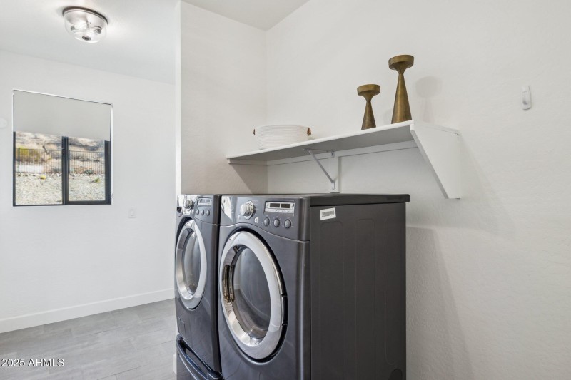 26-web-or-mls-16710-e-trevino-dr