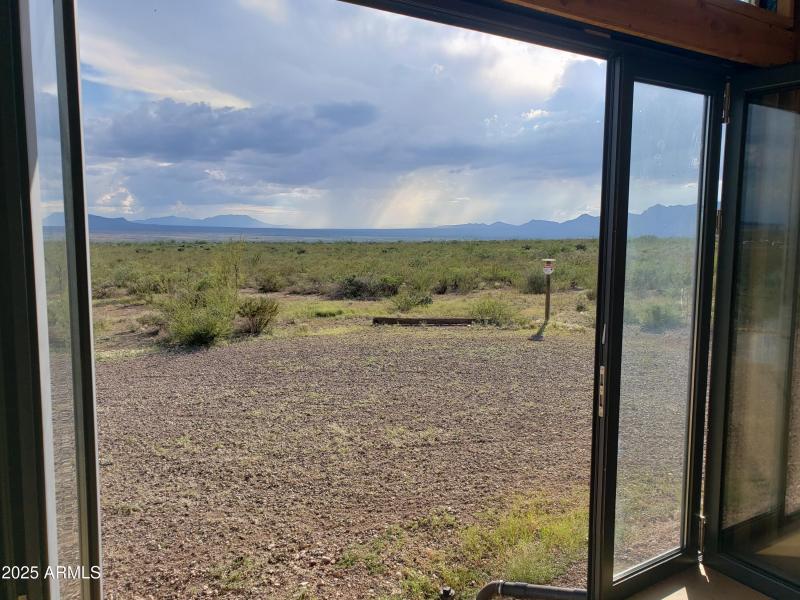 dcb9509f-86d1-4ab7-a22e-dd79d6881302