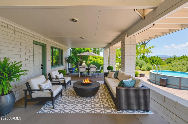 collov-ai_20250913233452_y3e3cp