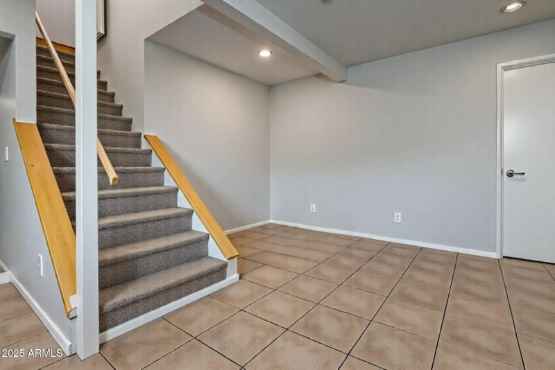 collov-ai_20250914085334_bf6a3j