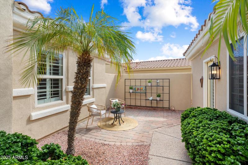 06-23225 N Hank Raymond Dr