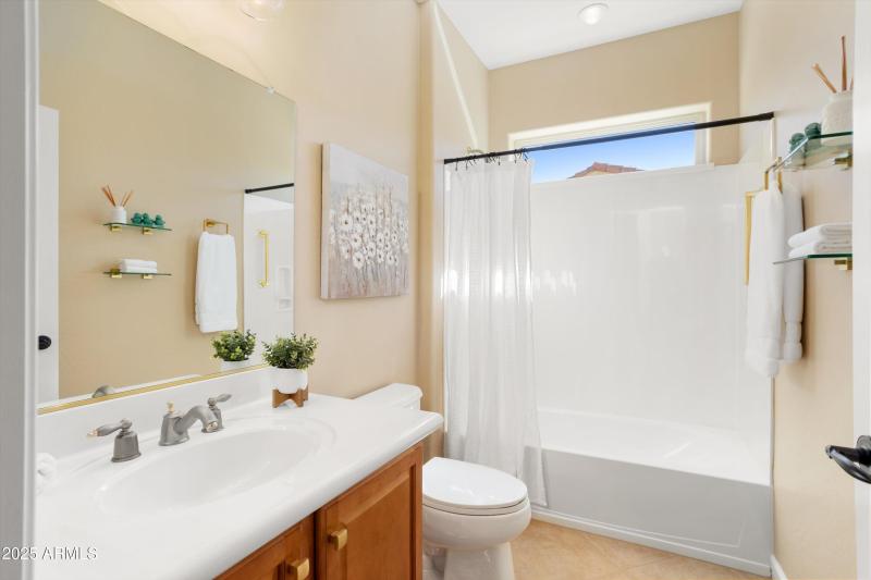 28-Bathroom 2 23225 N Hank Raymond Dr