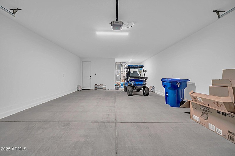 Garage 3-Car Tandem 38+ ft Long!