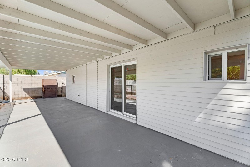 36-web-or-mls-3545 E Friess Dr-29