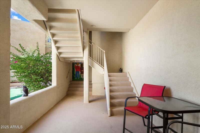 Access to Upper View Deck