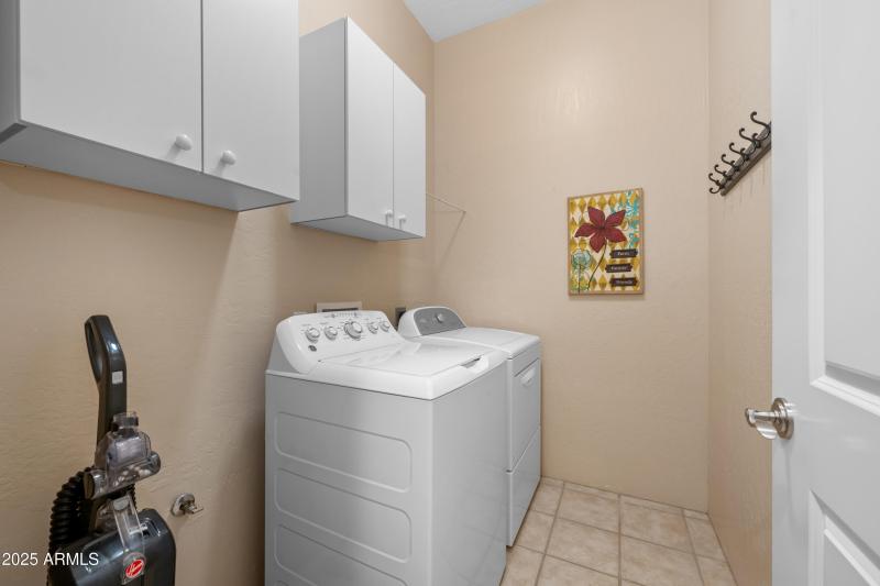 5370-S-Desert-Dawn-Dr-Unit-72-40