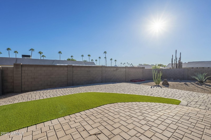 59-web-or-mls-Shiprock-59