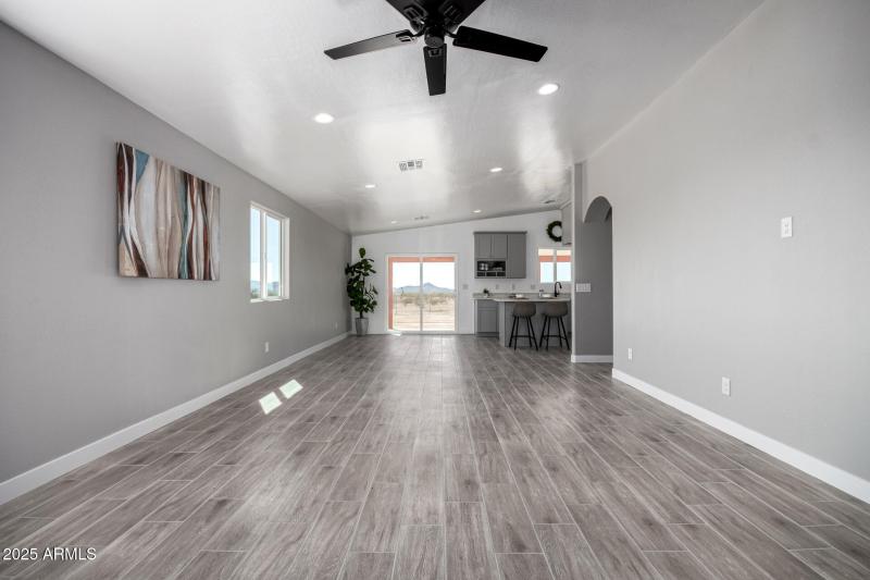 42761 W INDIANOLA AVE, Tonopah, AZ 85354