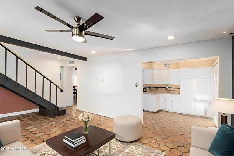 08-10th-Living-Room-Standard-15 - Furnit