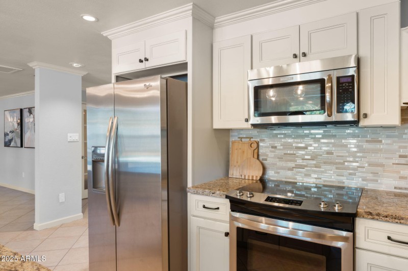 16-web-or-mls-Great Room9