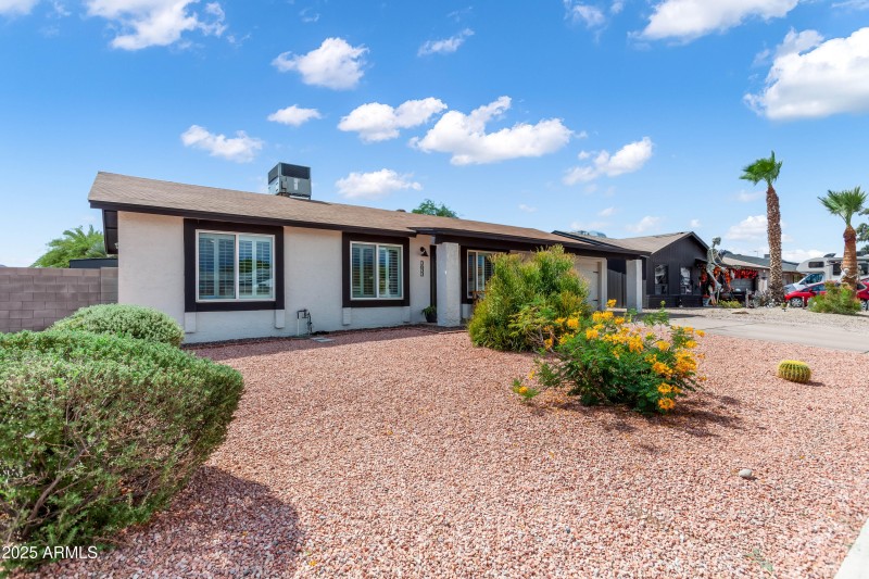 3633-E-Sweetwater-Ave-FULL-RES-40