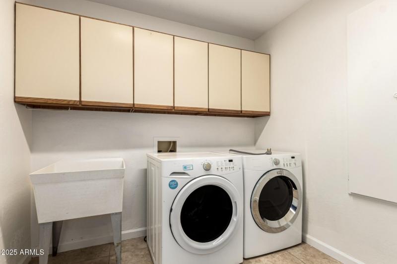 15655321-9502-4650-B31F-F4AF3FF6C649_1_2