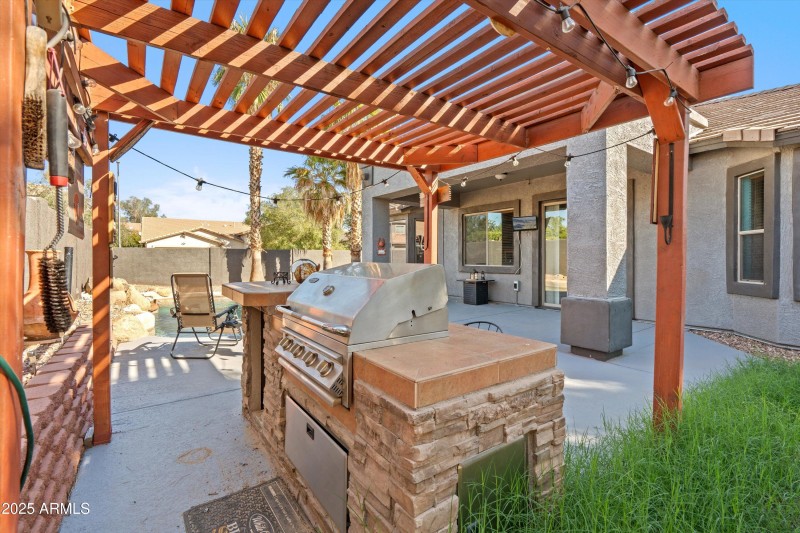 30-Backyard BBQ Area