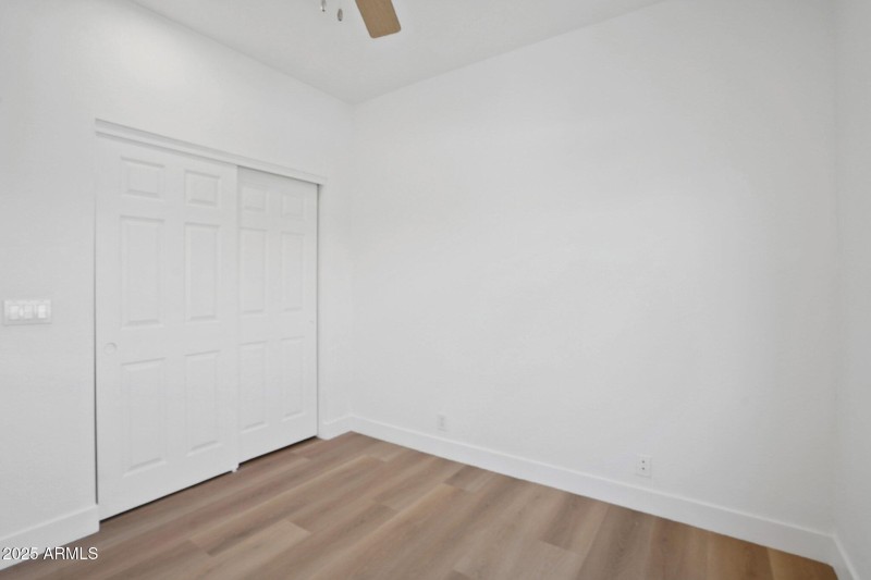 35-web-or-mls-W Aurora Dr-S0210-031