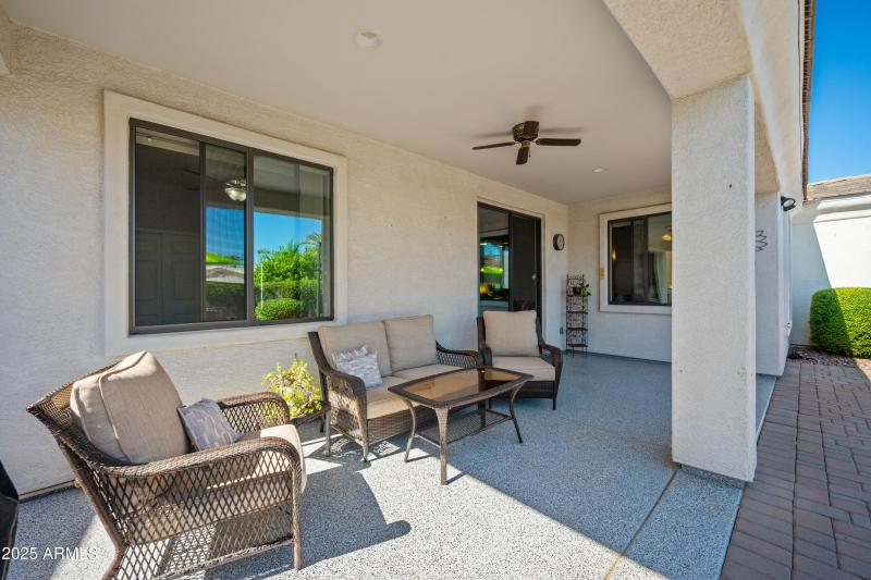 Entertainers Backyard