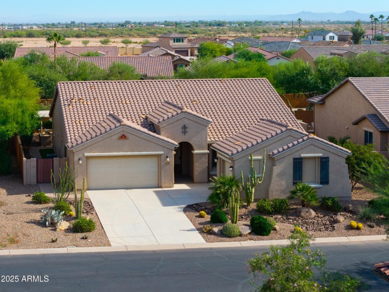 Bumped out 3rd Car Garage