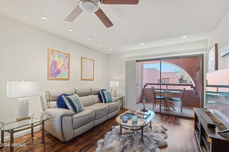 5-print-N Paradise Vlg Pkwy S 442-2305-0