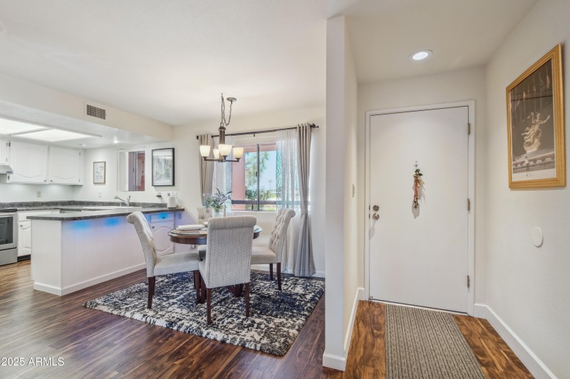 9-print-N Paradise Vlg Pkwy S 442-2305-0