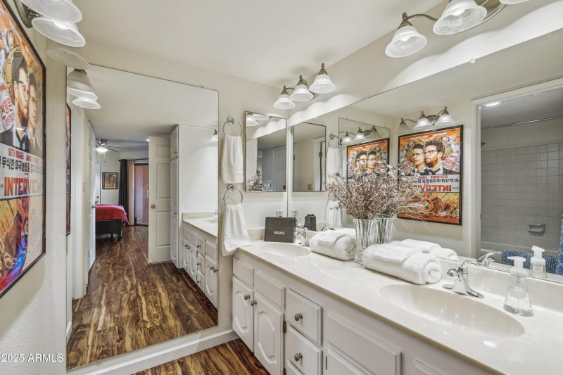 13-print-N Paradise Vlg Pkwy S 442-2305-