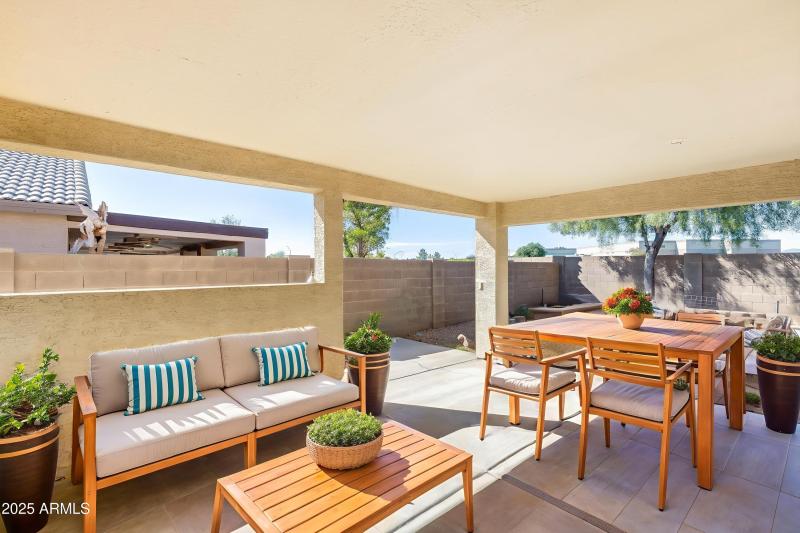 36 - Outdoor - Standard - 1