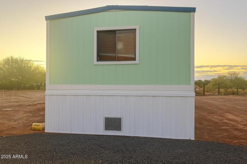 10DAA977-D083-41F9-AA05-147BB13DA87A