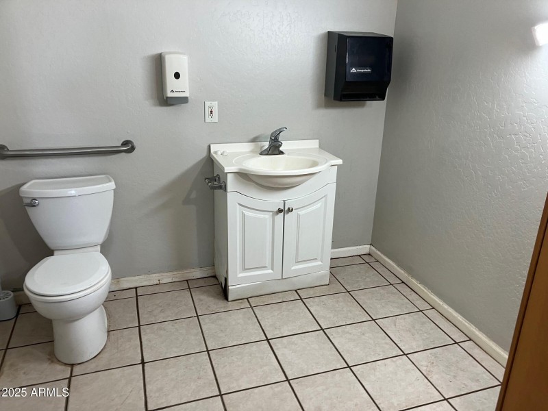 5- Restroom