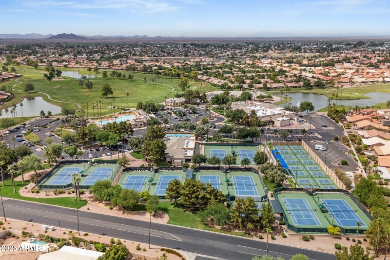 047-oakwood-country-club