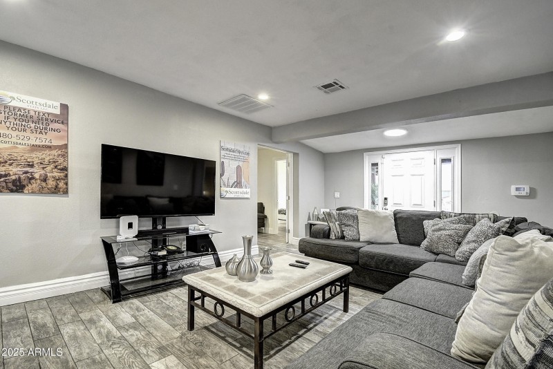 4101 E Nisbet Rd (4)