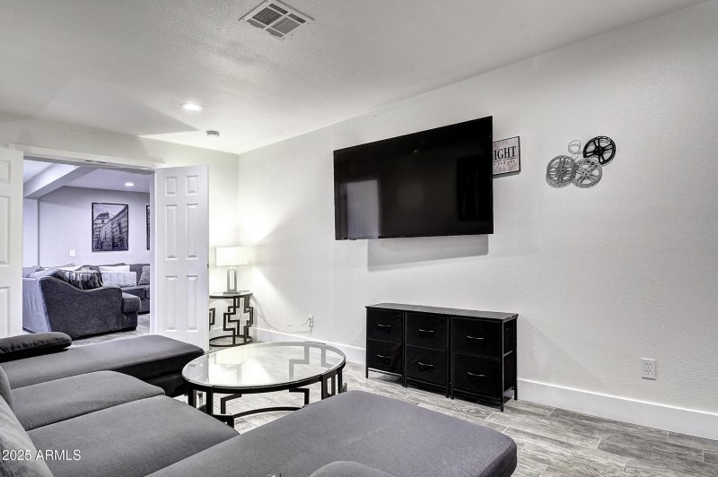 4101 E Nisbet Rd (21)