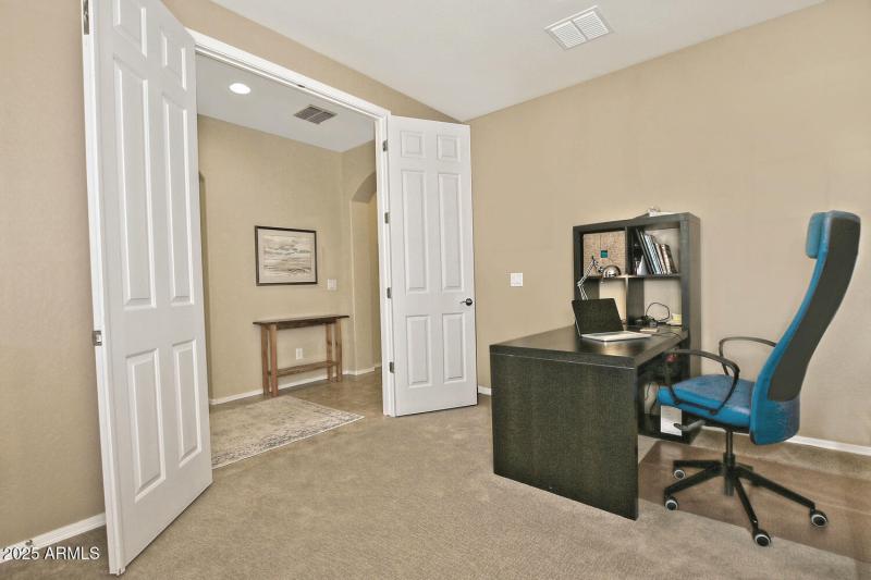 5763 W Admiral Way Florence AZ-large-008