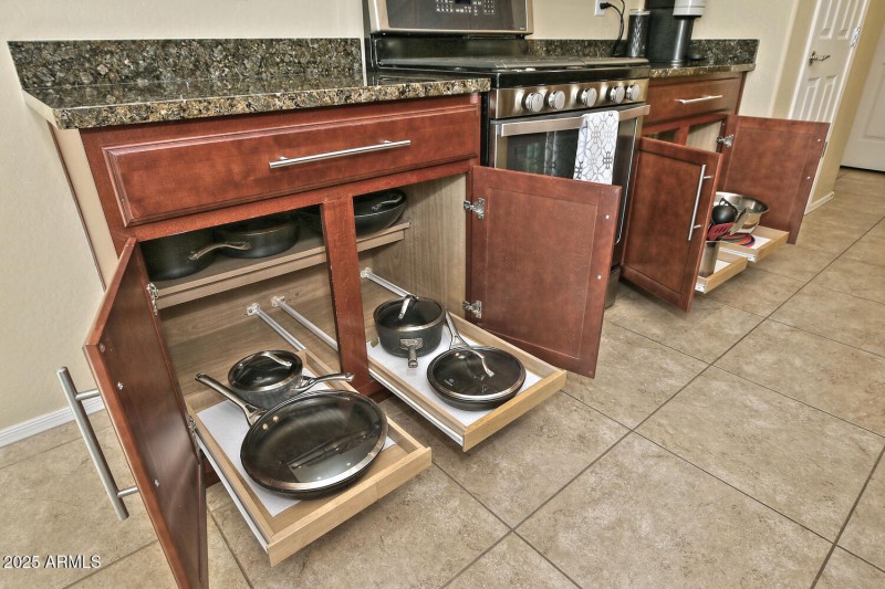 5763 W Admiral Way Florence AZ-large-024