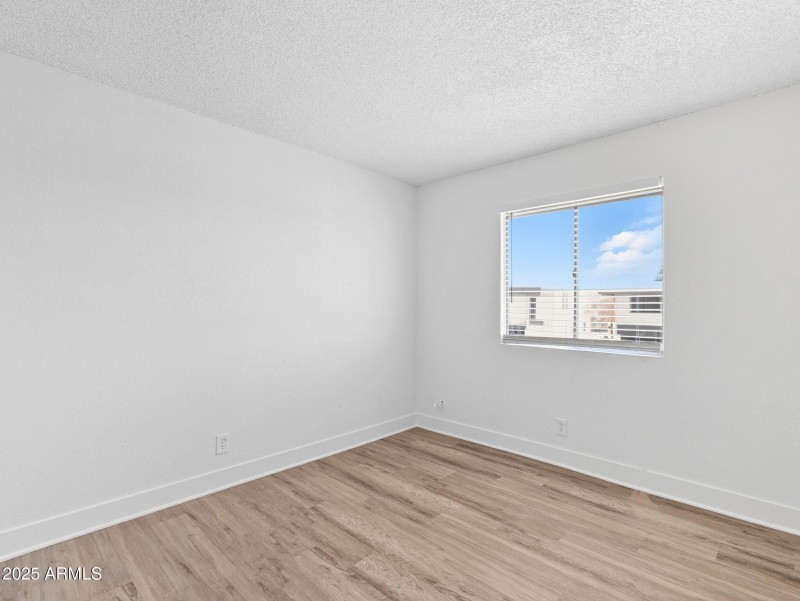 20-web-or-mls-Moreland-20