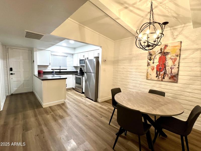 Spanish Gardens Dining Kitchen